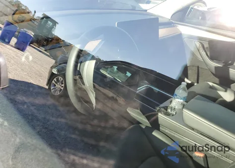 2023 Tesla Model Y from USA, damaged, VIN 7SAYGDEEXPA054461